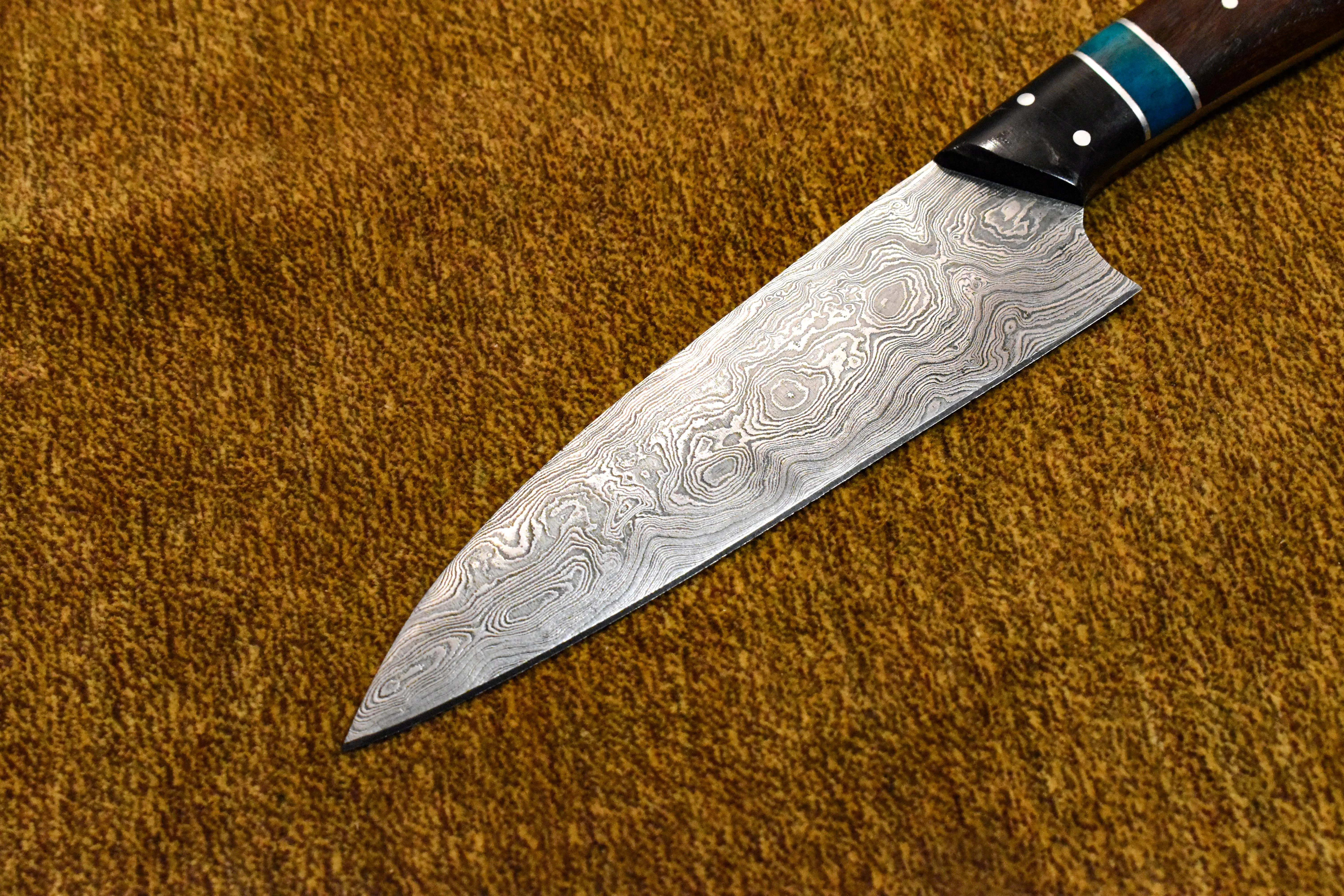 Поварской нож ручной работы из дамасской стали материал ручки розового дерева