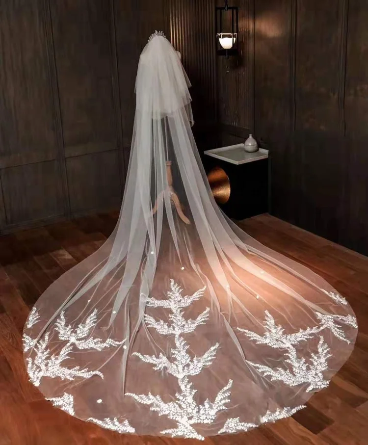 Индивидуальный заказ дешевые свадебный аксессуар фаты кружево длинный хвост высокое качество