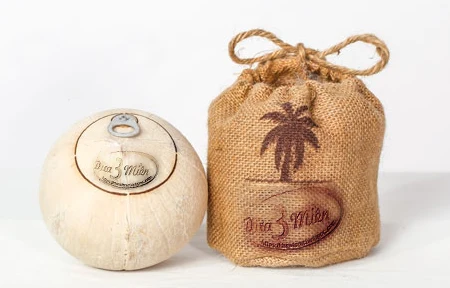  Вьетнам 100% пресная кокосовая вода