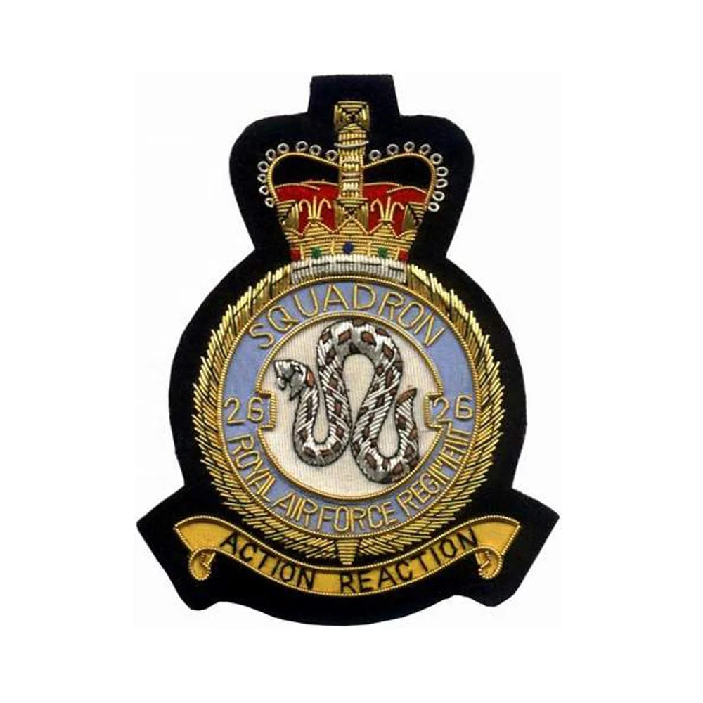 Customized Size Blazer Cloth Badge Hand Embroidered Canadian Crest Family Crest Magnetic Sequin Sew-On Style with Custom Logo