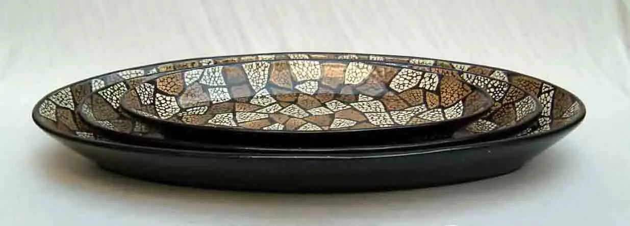 
Set of 3 oval egg-cell lacquer plates, Vietnam handicrafts suitable for houseware, tableware, home-decor 