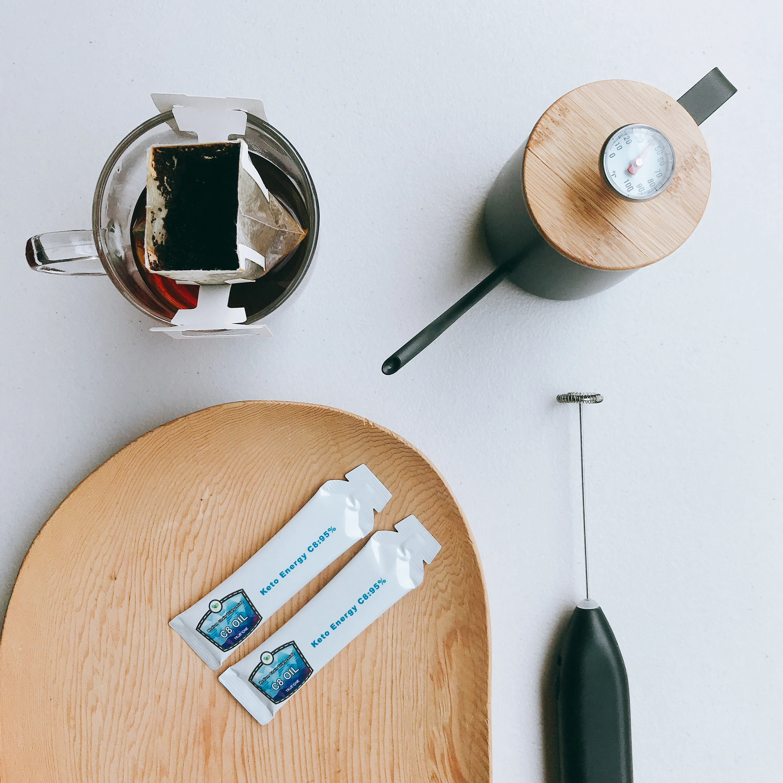 OEM pack Keto oil of  95% C8  MCT Oil to add in bulletproof coffee for ketogenic diet