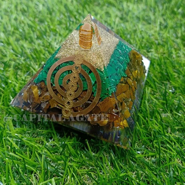 Оптовая продажа пирамида из черного турмалина и селенита оргонита Кристальные пирамиды в стиле Ом