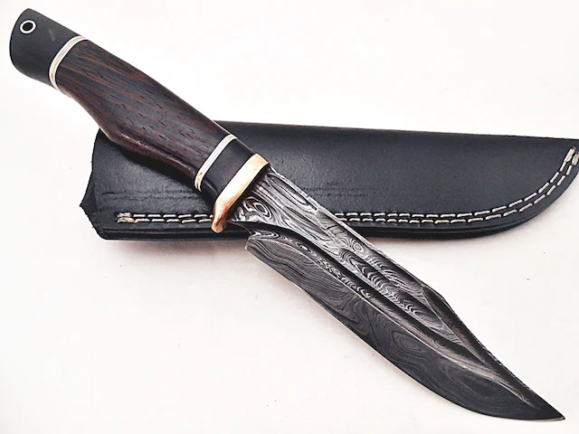 
Hand Forged knife Damascus Steel Hand Made 3/8 Skinner Hunting Knife With Wenge wood Handle and Leather Sheath ME-335 