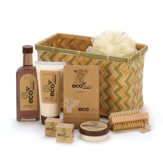 Eco Wholesale Home Bath Kitchen Storage Wicker Basket Baby For Woman Vietnam Bathroom Gift Set Spa Rectangular Bamboo Basket
