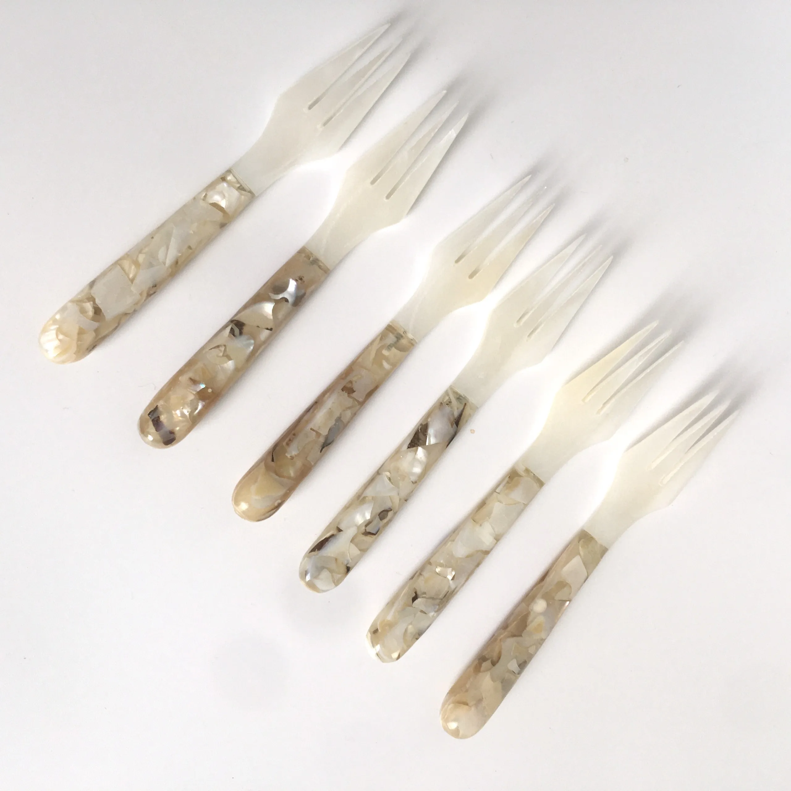 Wholesale Spoon Set 6 Pieces Handicraft Mother of Pearl Fork Sustainable Serving Set Restaurant Kitchen Forks Flatware Set