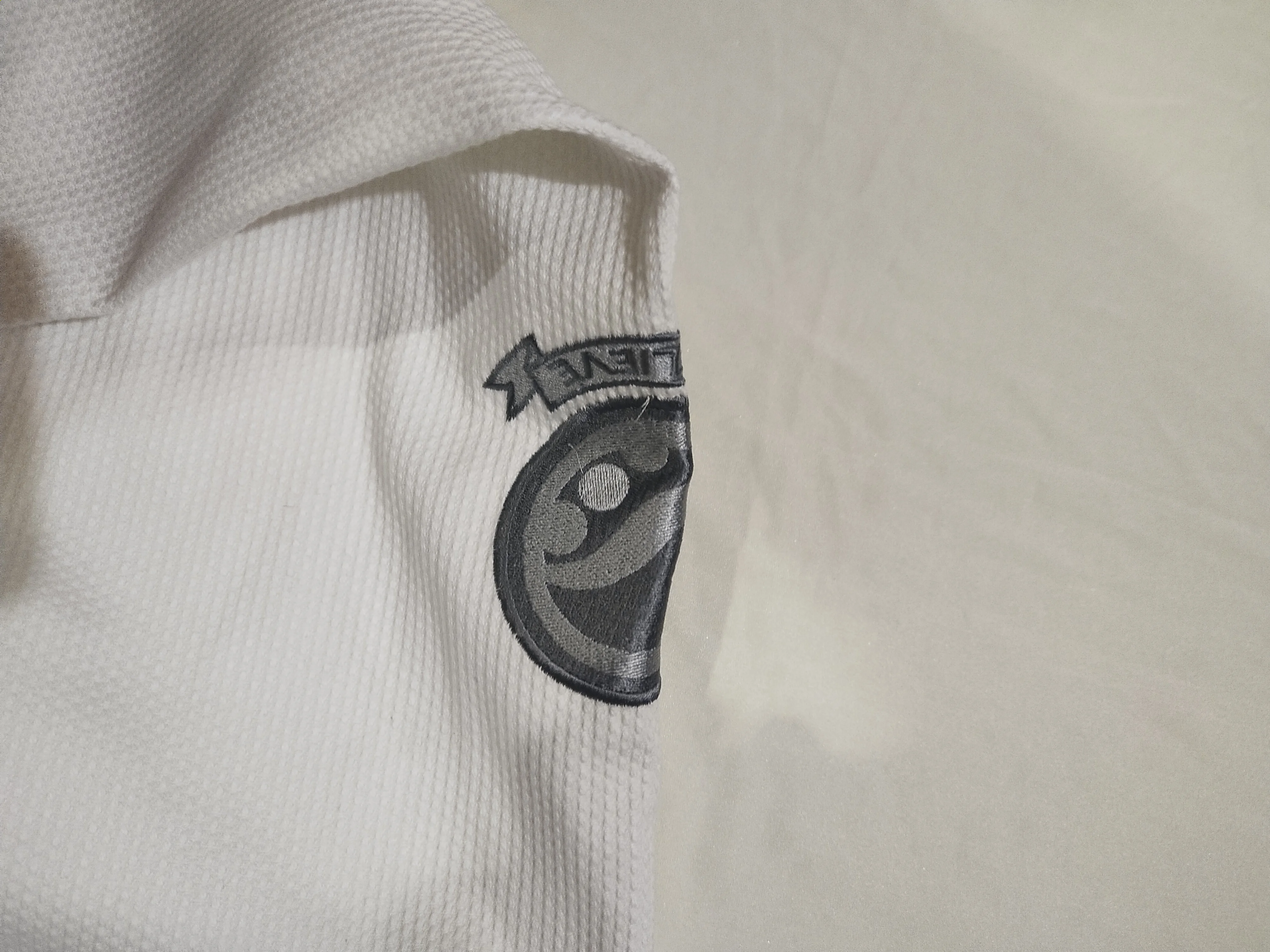 Высшее качество Bjj Gi Униформа 2021 RVCA модель новый стиль Jiu Jitsu Gi Bjj Кимоно Одежда для боевых искусств OEM услуга Bjj Gi