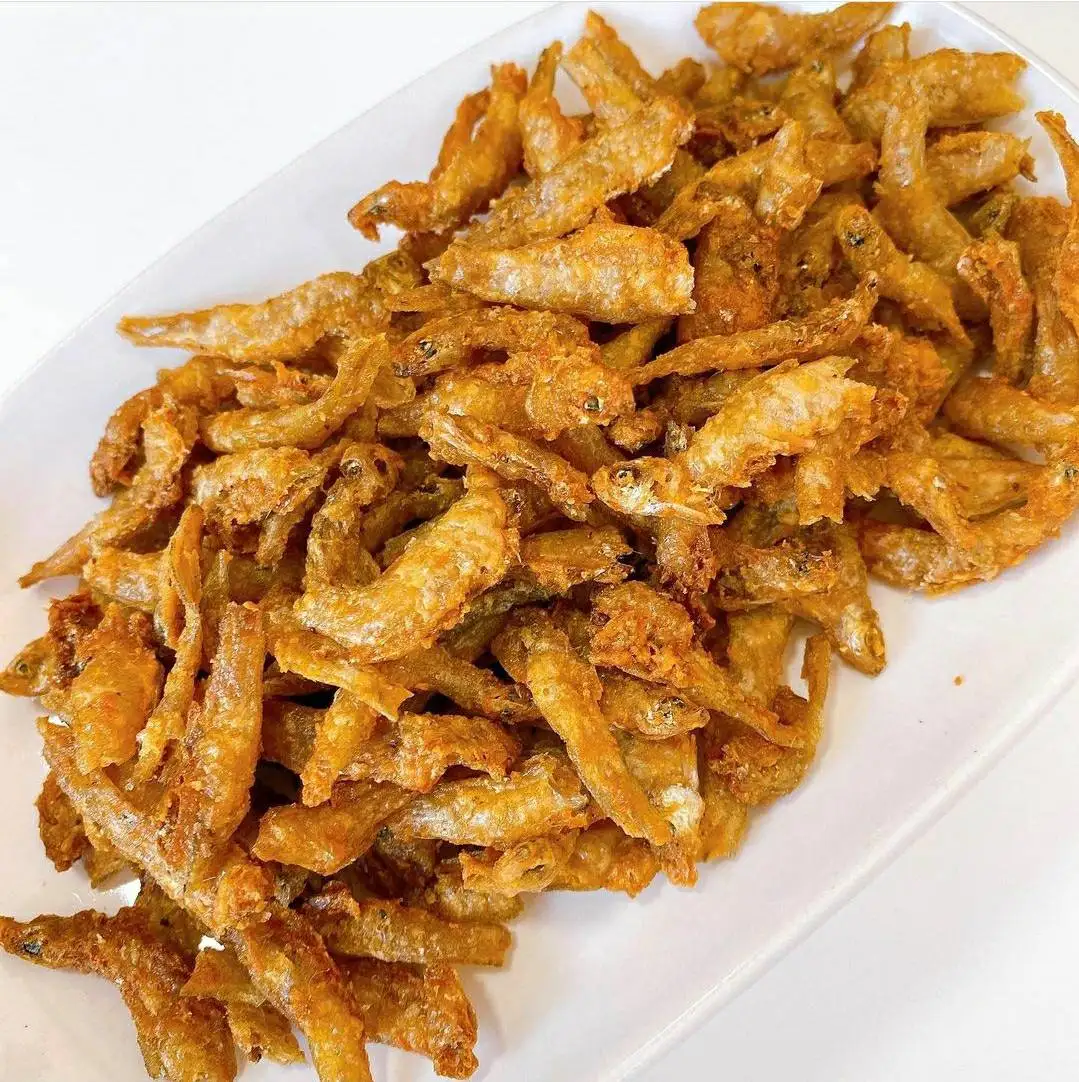 Spicy crispy fish snack