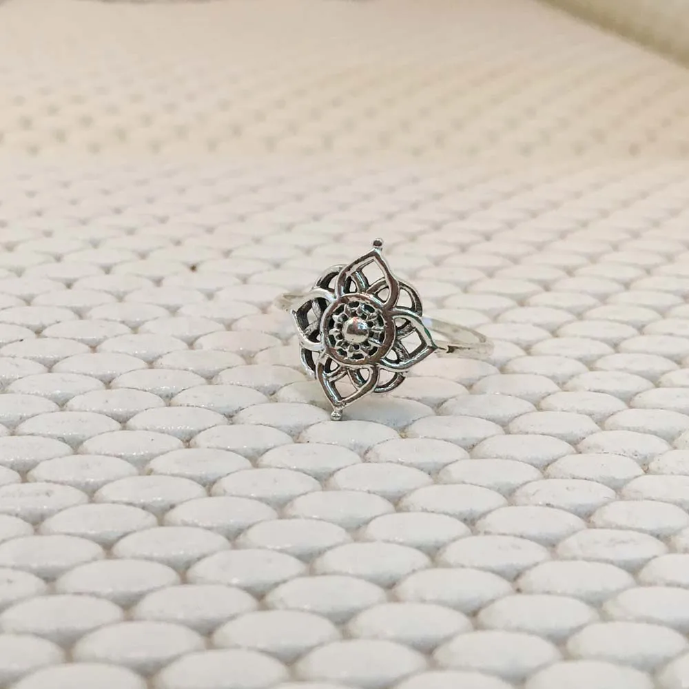 Beautiful Unique Style Pure 925 Sterling Silver High Quality Handmade Plain Unique Ring
