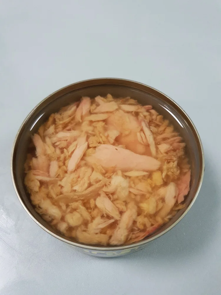  Высококачественные морепродукты консервированный тунец легкое мясо хлопья тунца в растительном
