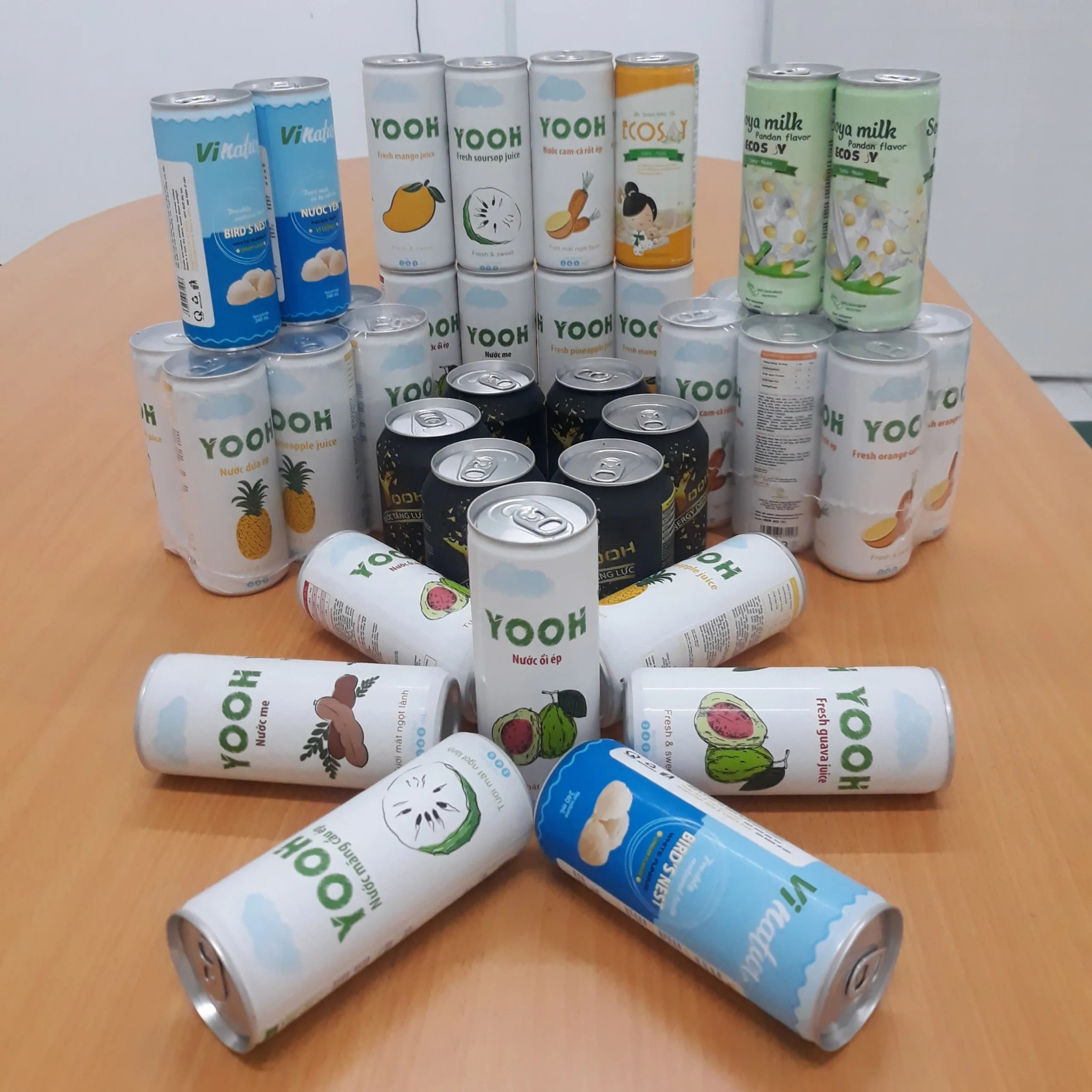 FRESH THAI TAMARIND DRINK canned 240ml from OEM and ODM manufacturer YOOH Brand Vietnam