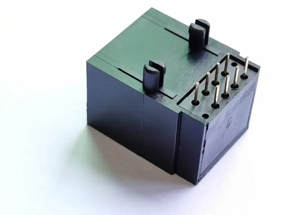 Порт RJ45 1X1 без экрана 10P4C