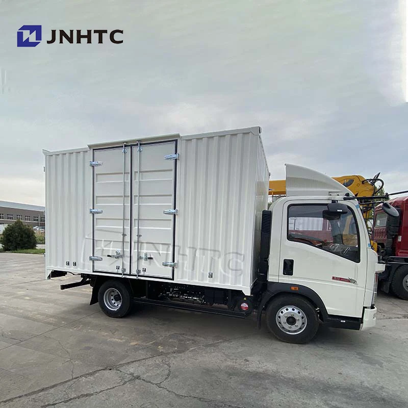 HOWO 8ton Light Closed Van Container Cargo Truck 4x2 5ton 3.5ton Truck Van 1 Ton Car