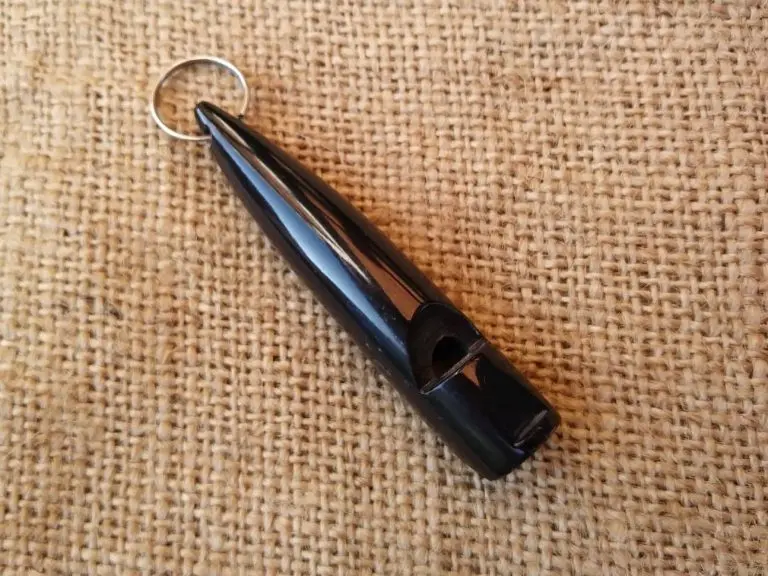 Natural Quality Natural Horn Whistle Wholesale horn Whistle for Sport Activities