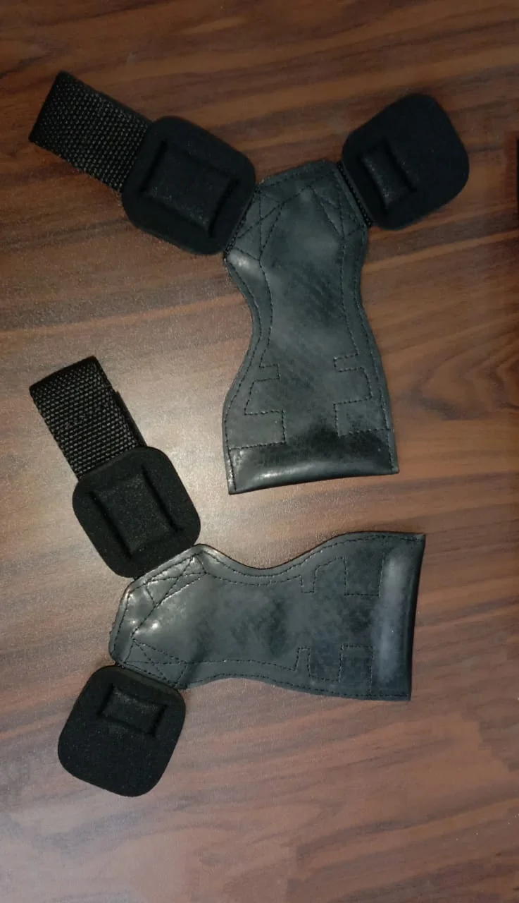 Weightlifting Palm Protector with Grip Tape Weight Lifting Comfortable Wrist Wraps for Weight Lifting Pull Up Bar