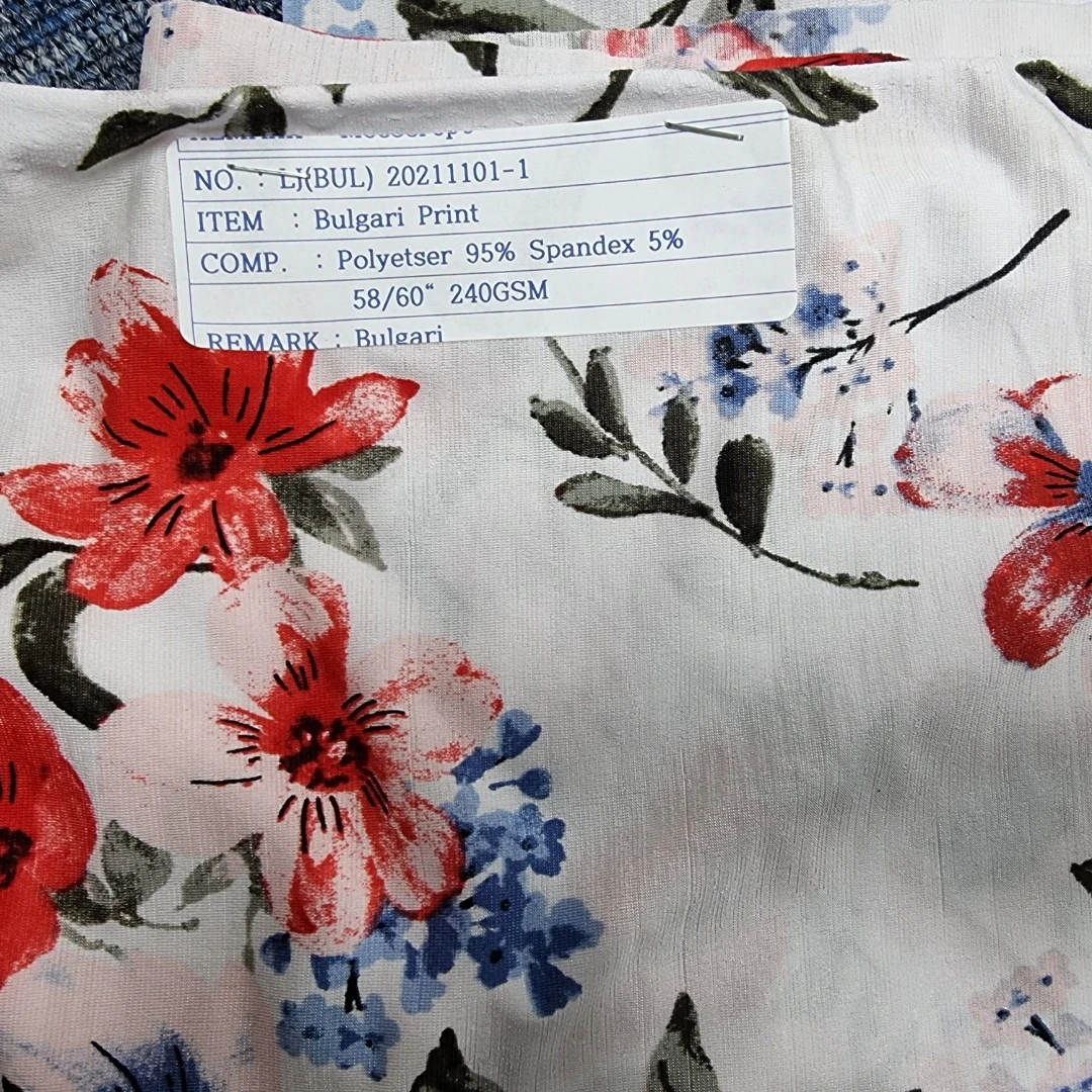 Тканевая ткань с принтом болгари JD.Collection Ltd во Вьетнаме и корейской компании LeeJin