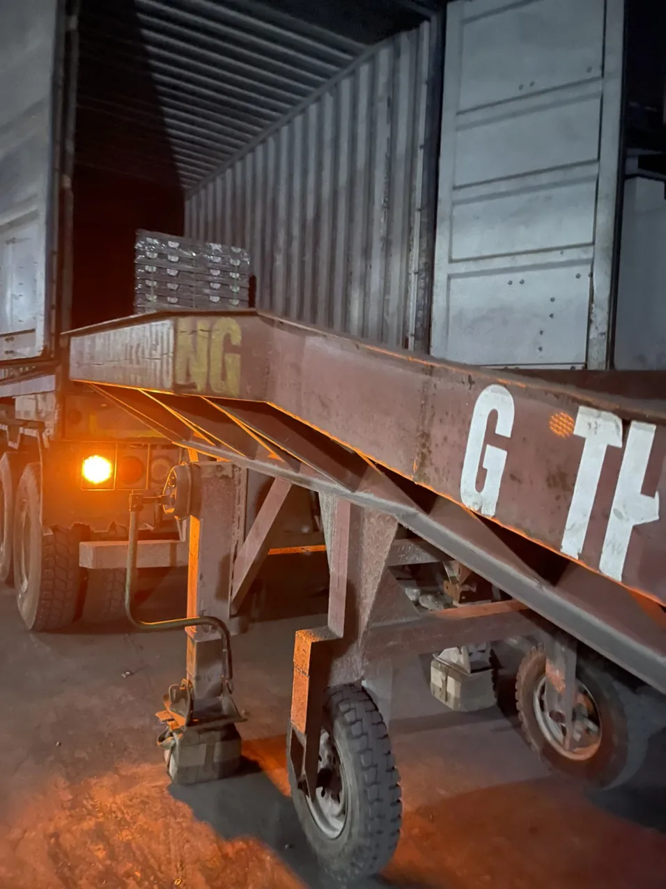 Aluminum Ingots ADC12 Which Manufactures Aluminum Alloy Parts And Accessories From Vietnam