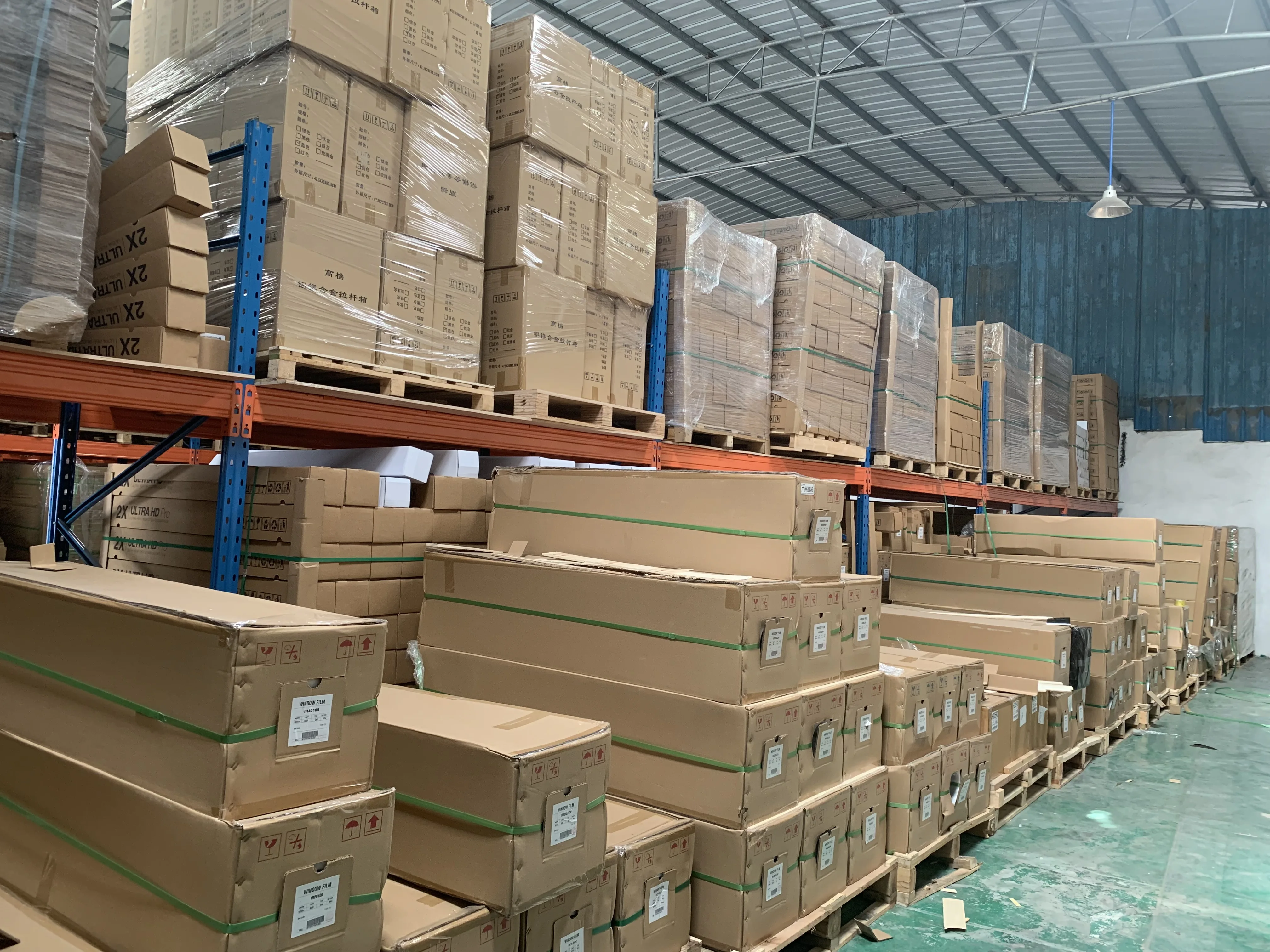 wholesale price window film 1.52m*600m car Glass Insulation Solar Tint 99% UV Blocking 5%VLT Car Window Tinting