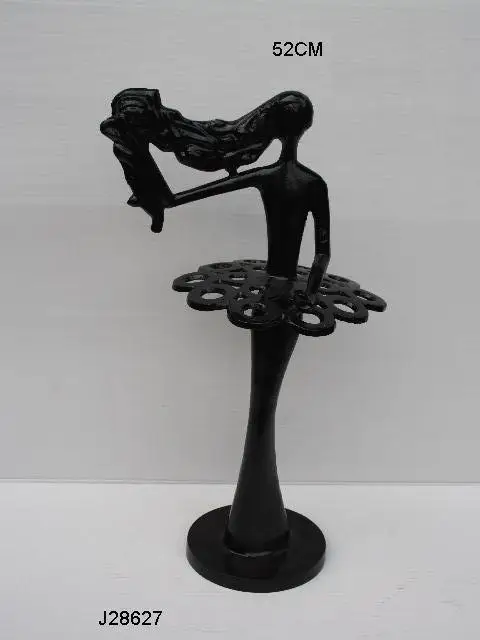 Aluminium Dancing Girl Figurine in White Powder Coating Decorative Metal Sculptures For Home