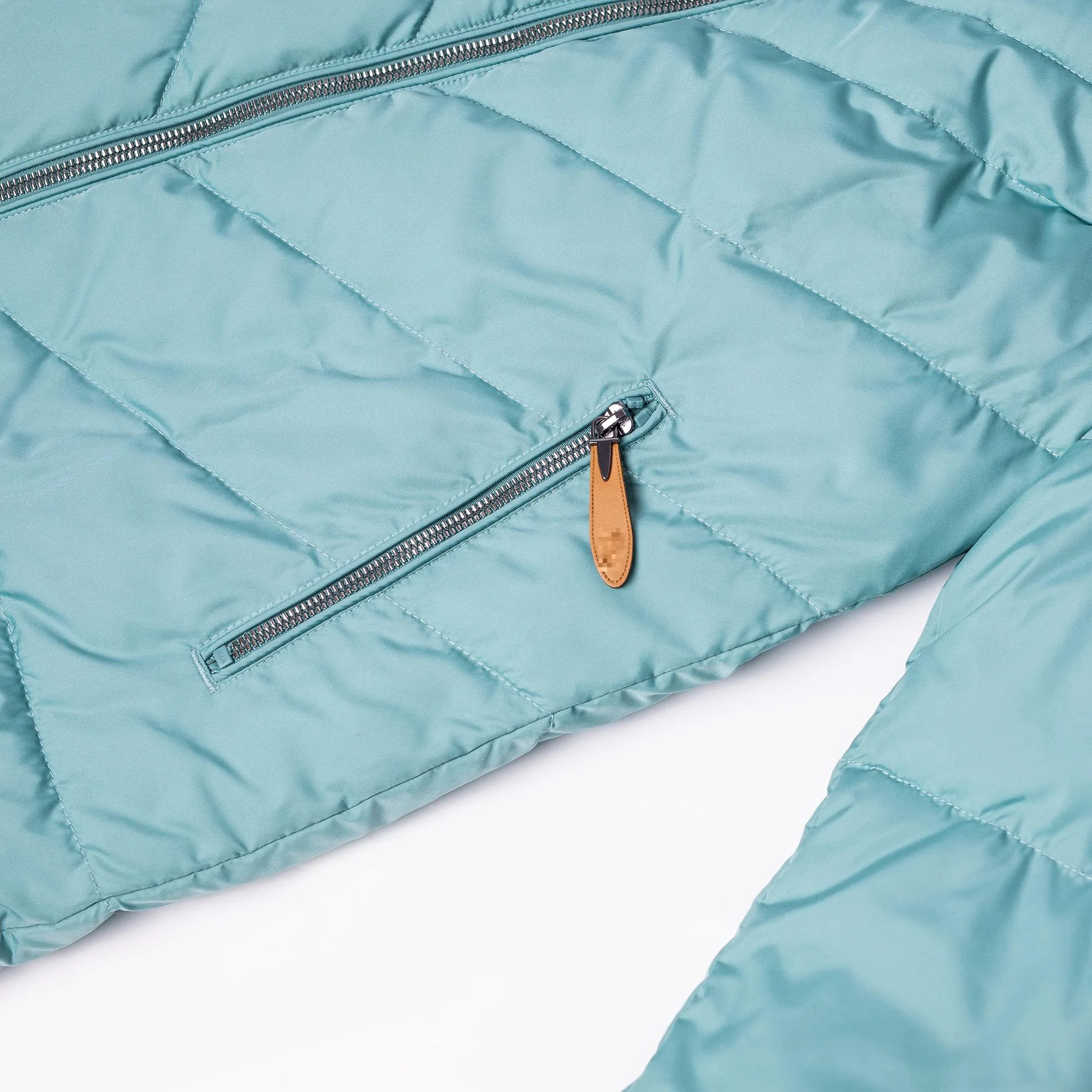 VIETNAM DUCK DOWN  ULTRA LIGHT DUCK WOMEN DOWN JACKET FASHION DESIGN WARN AND SOFT FOR SALE WITH CHEAP PRICE