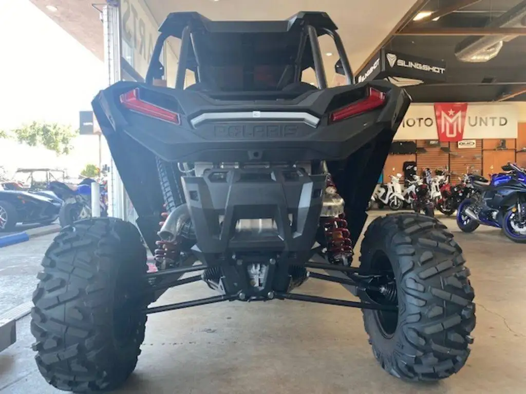POLARIS - UTV UTVS UTILITY - WEST COAST BETTER HOMES INC - NEW 2021 TALON 1000R SPECIAL EDITION