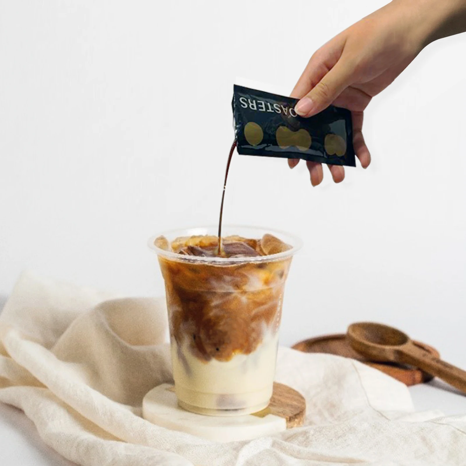 New Product Coffee Concentrate Premium Black Pure Arabica Coffee Extract Liquid Cold Brew Coffee Concentrate