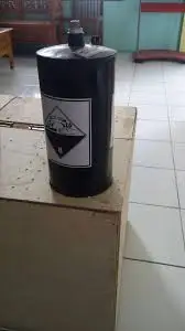 Liquid silver metallic mercury