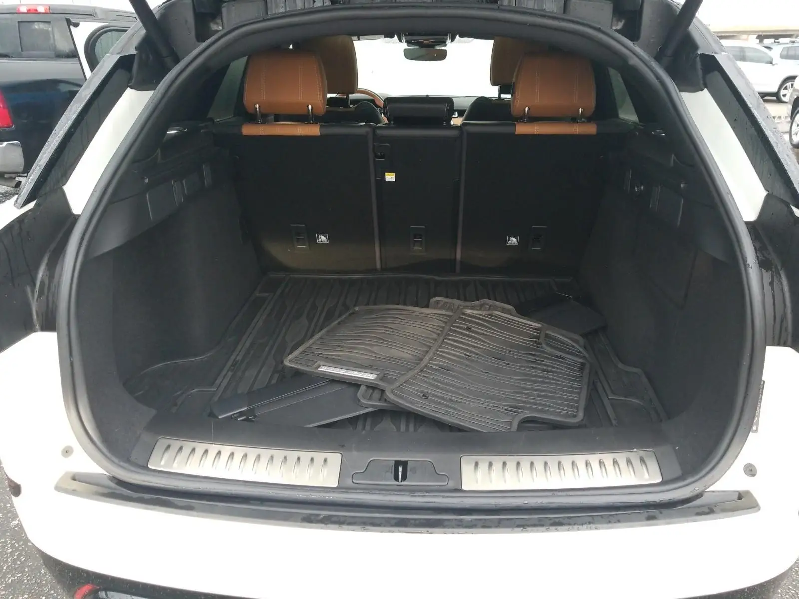  Fast Selling CHEAP AND FAIRLY USED CARS FROM USA/2018 Land Rovers RANGS R VELAR 4C R-DYNAM