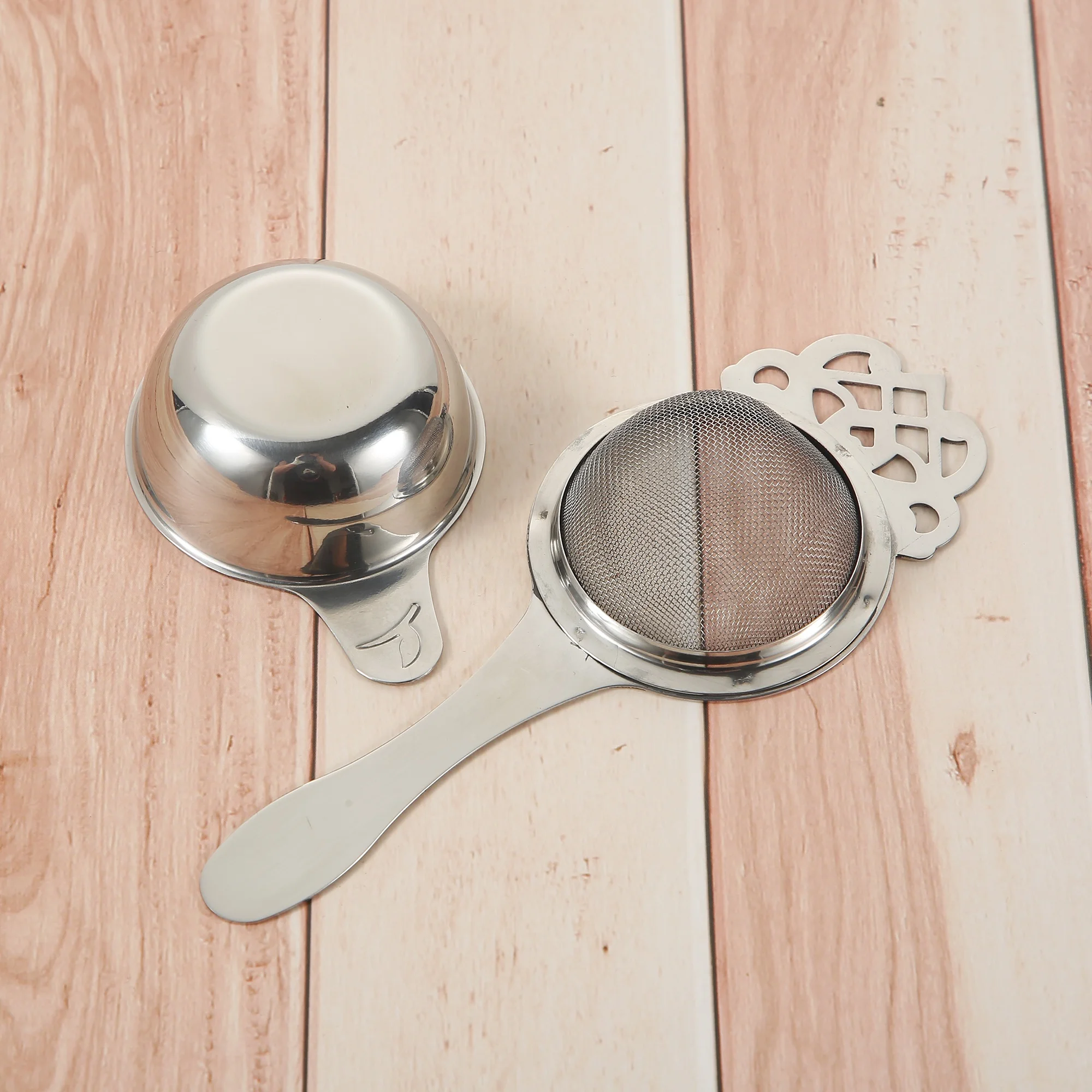 Incredible 304 Stainless Steel Mesh Tea Strainer with Drip Cup for Loose Tea Straining