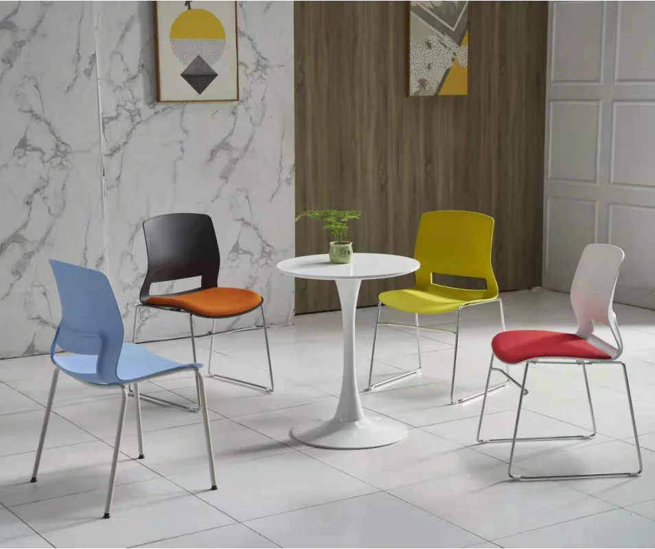 Cheap Armless Restaurant Furniture Modern Fashion Style Red Coloured Black Cafe Designs Modern Pp Polypropylene Plastic Chair