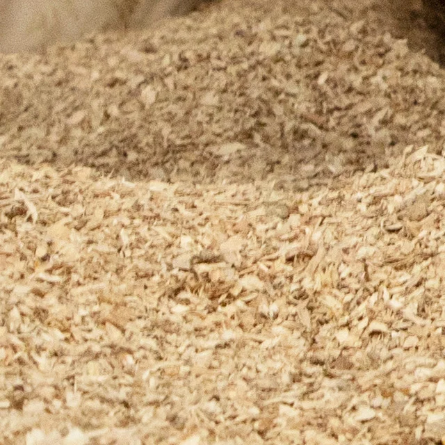 
Agriculture Waste Wood Sawdust for Animal Bedding Wholesale 