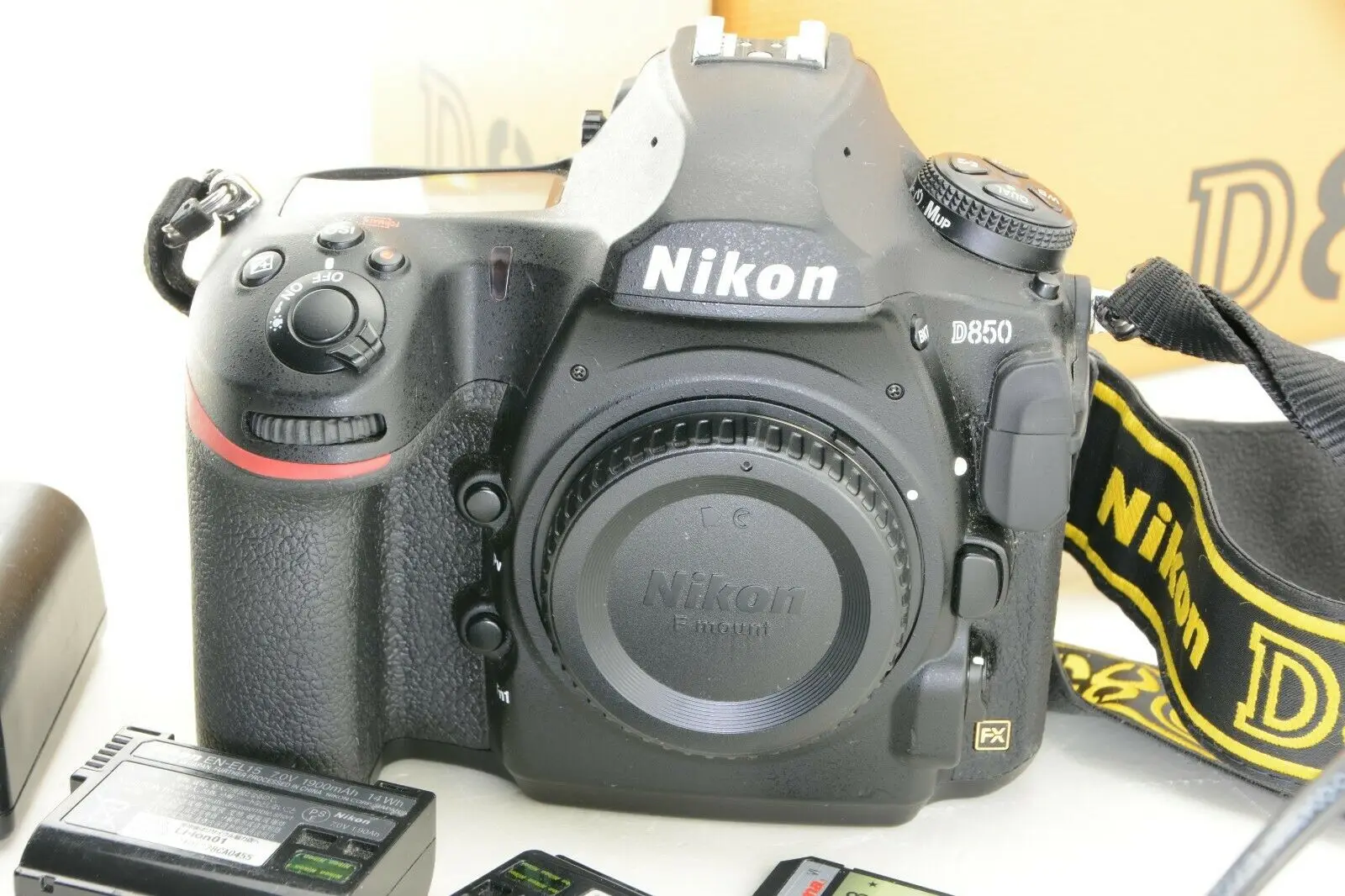 
FAST Delivery For Nikon D850 DSLR Camera with 24-120mm VR and 70-300mm Lens Bundle with 420-800mm Preset f/8 Telephoto Lens 