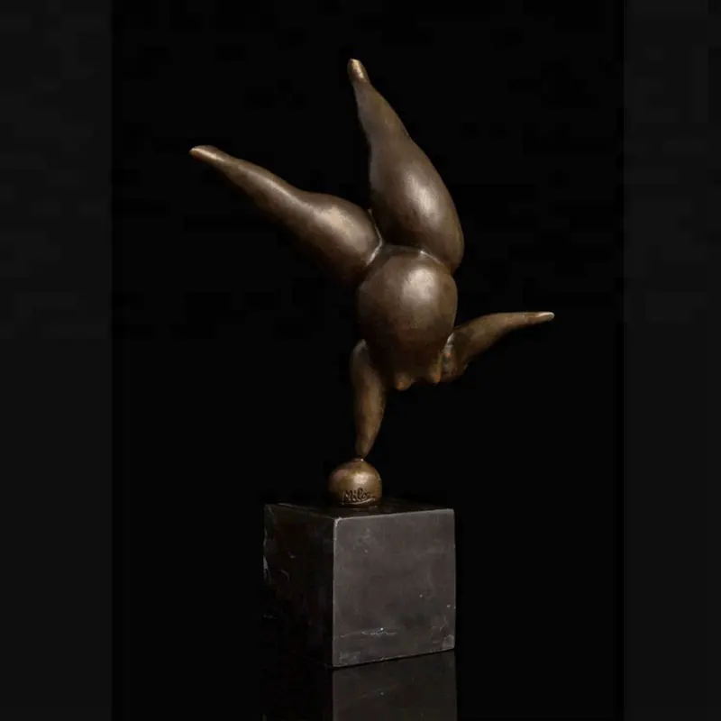 Indoor crafts decoration Bronze statue of a fat nude woman by Fernando Botero
