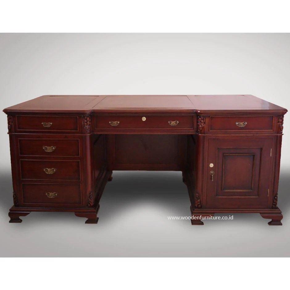 Антикварная офисная мебель в европейском стиле для руководителя