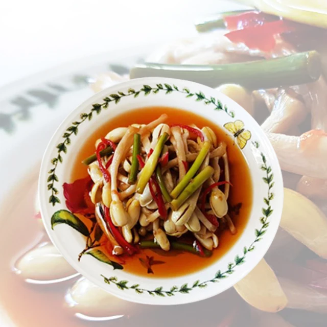 
Korean Hansungwon Peanut Sprouts Jangajji 700g Traditional Taste Healthy Preserved Food Seasoned with Red Pepper and condiment 