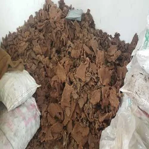 NEW PKE PKC BETTER PROTEIN THAN WHEAT BRAN 18-24 % PALM KERNEL CAKE OIL CATTLE ANIMAL FEED COW SHEEP Bursa TURKEY