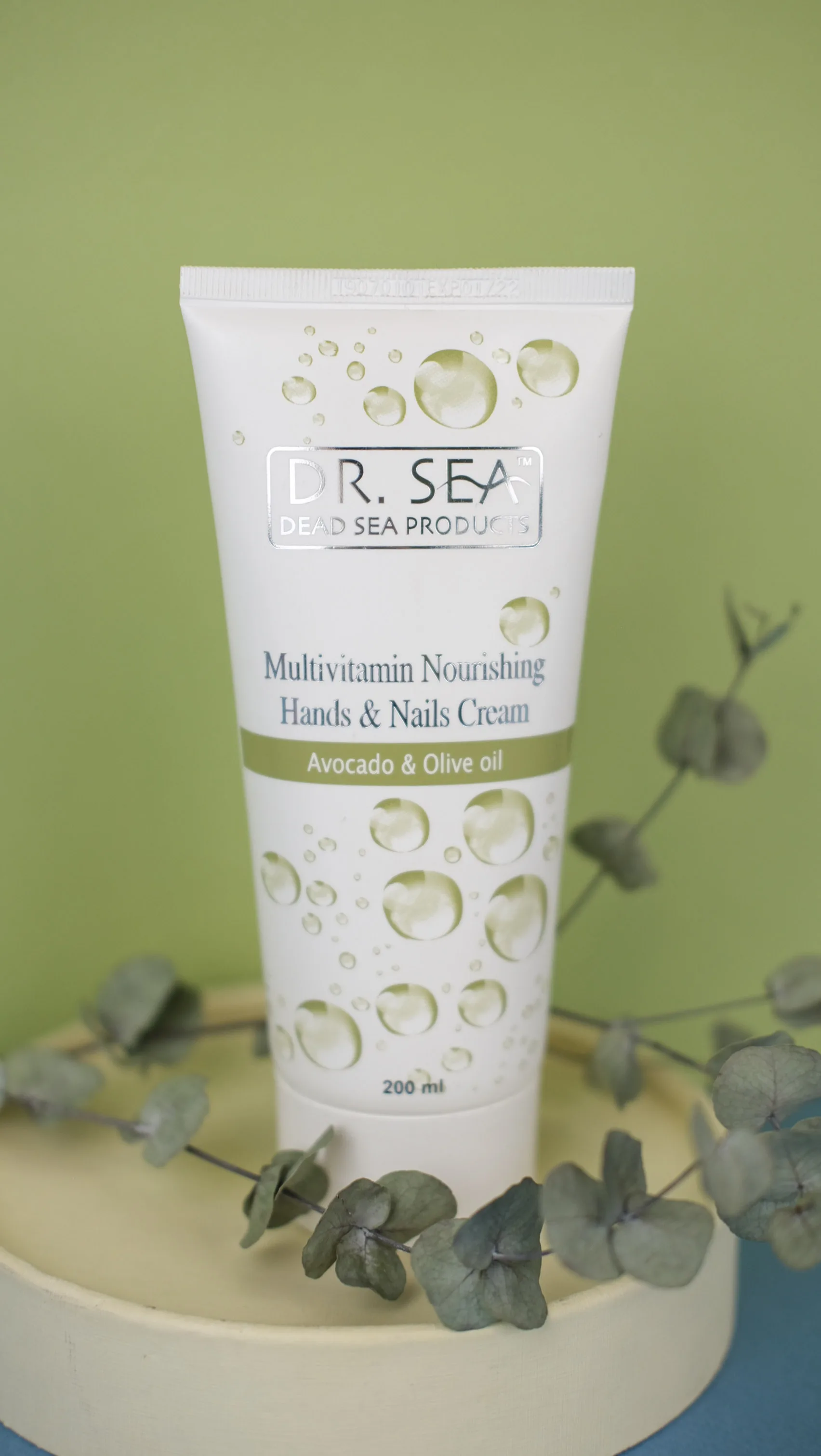 Top Quality Multi-Vitamin Nourishing Hand & Nails Cream - Avocado and Olive Oils by Dr.Sea - Dead Sea Products - Fast Delivery