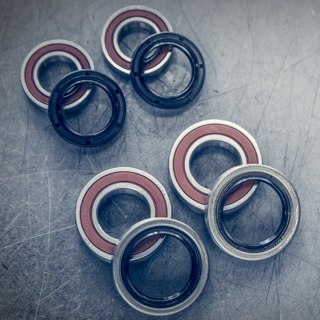 Высококачественные подшипники Koyo NTN SKF устойчивые к стрессу отличное соотношение цены и качества для мотоциклов