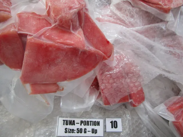 Хит продаж замороженный тунец лоины Саку куб стейк желтый обработанный и естественная упаковка все размеры