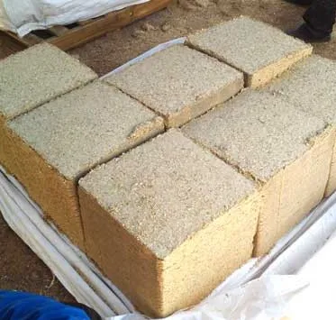 Вьетнамская кукурузная кукуруза кормовая мука порошок кукурузной кукурузы в блоке + 84 896626401