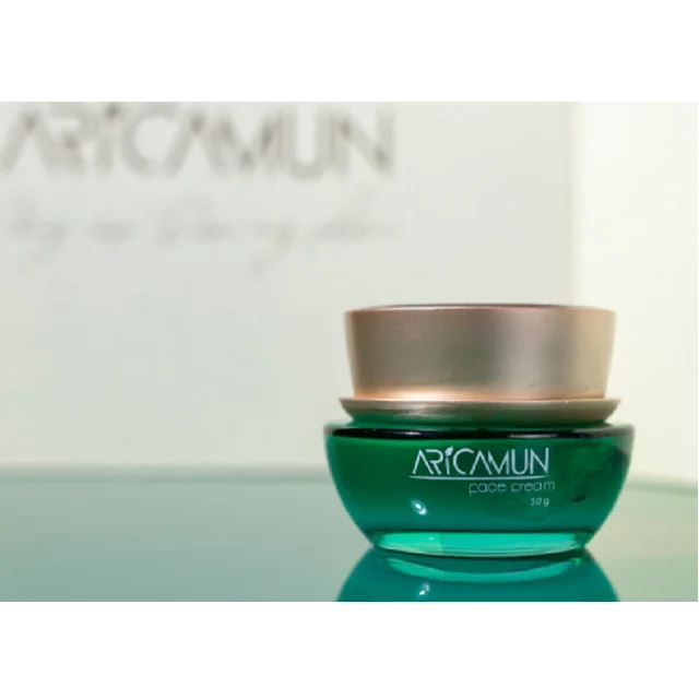 
moisturizing Nourishing Dark Circles face cream/gel skin care melasma treatment 