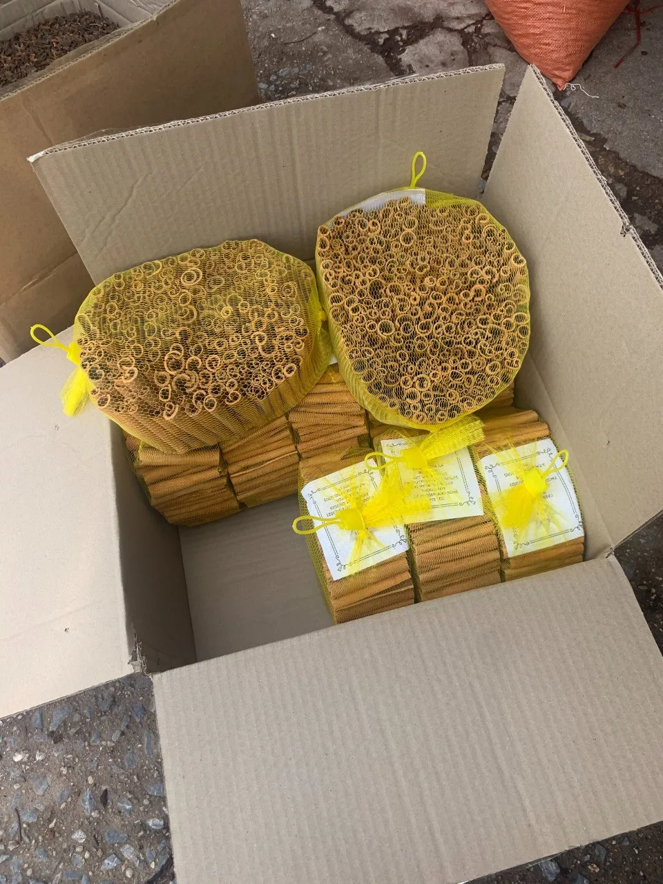 Cigarette Cinnamon Vietnam 2021 cassia stick