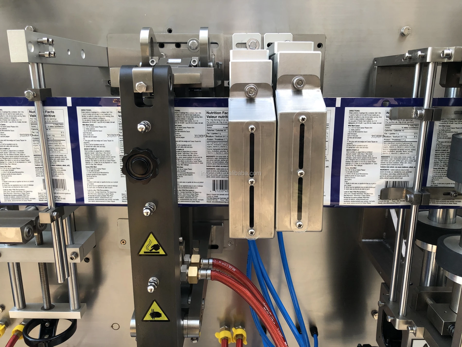  Automatic Oil Sauce Pouch Packing Machine Price