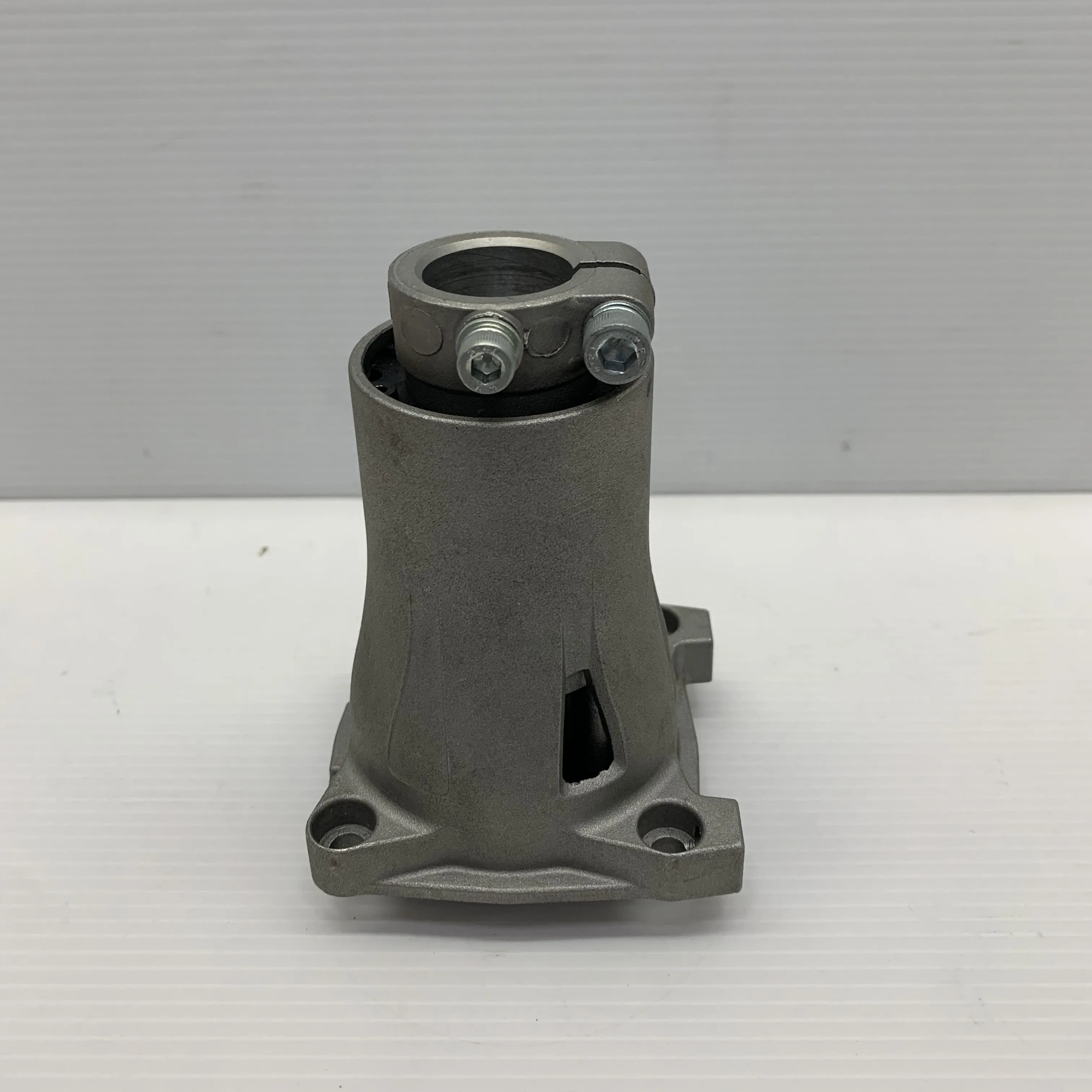 Brush cutter accessories spare parts 40-6 brush cutter Clutch Housing Clutch Case