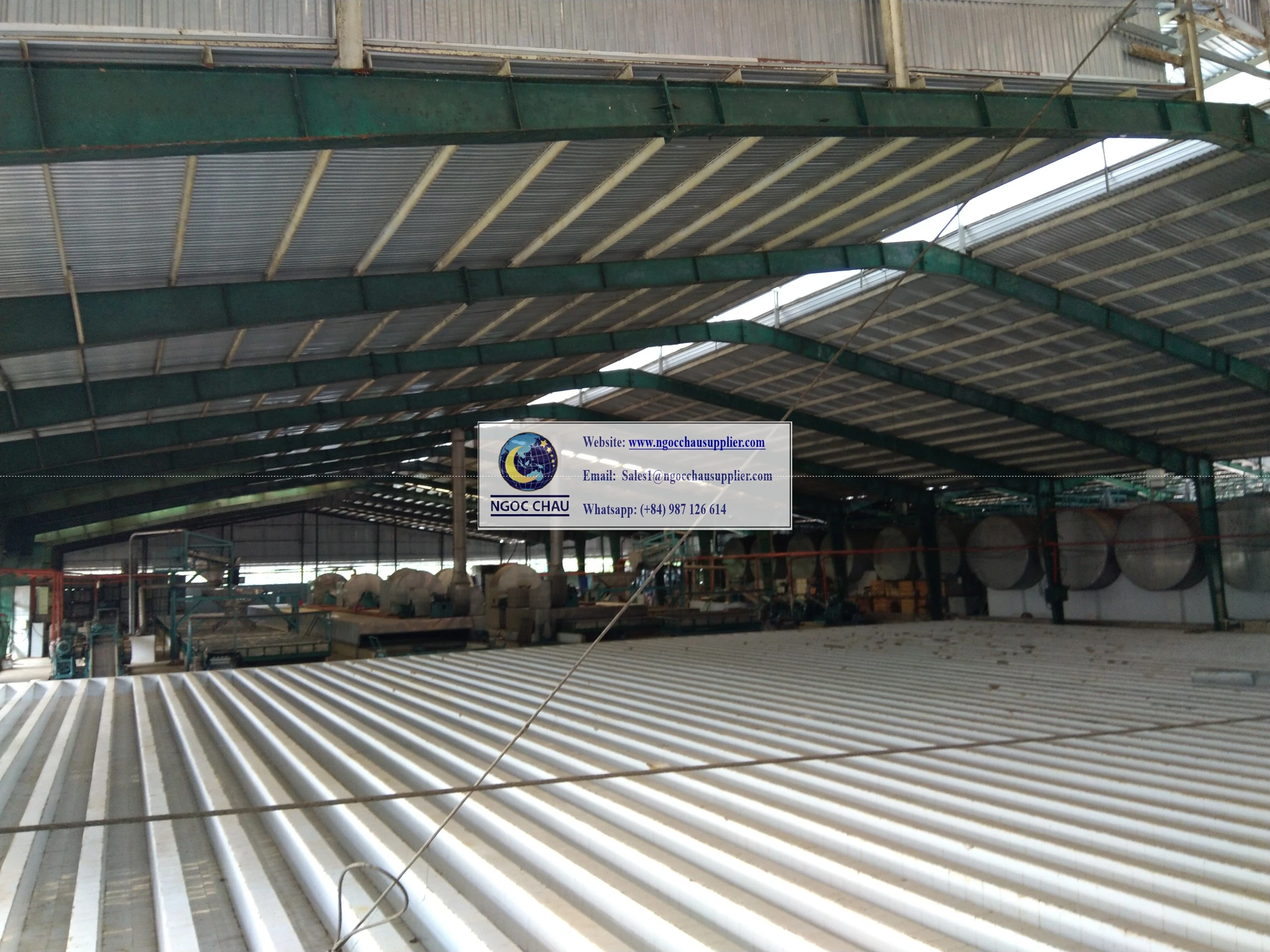 Жидкий латексный каучук Средний аммиак 60% ДРК с завода во вьетнаме по лучшей цене упаковано в барабан или гибкий мешок для латексной резиновой нити