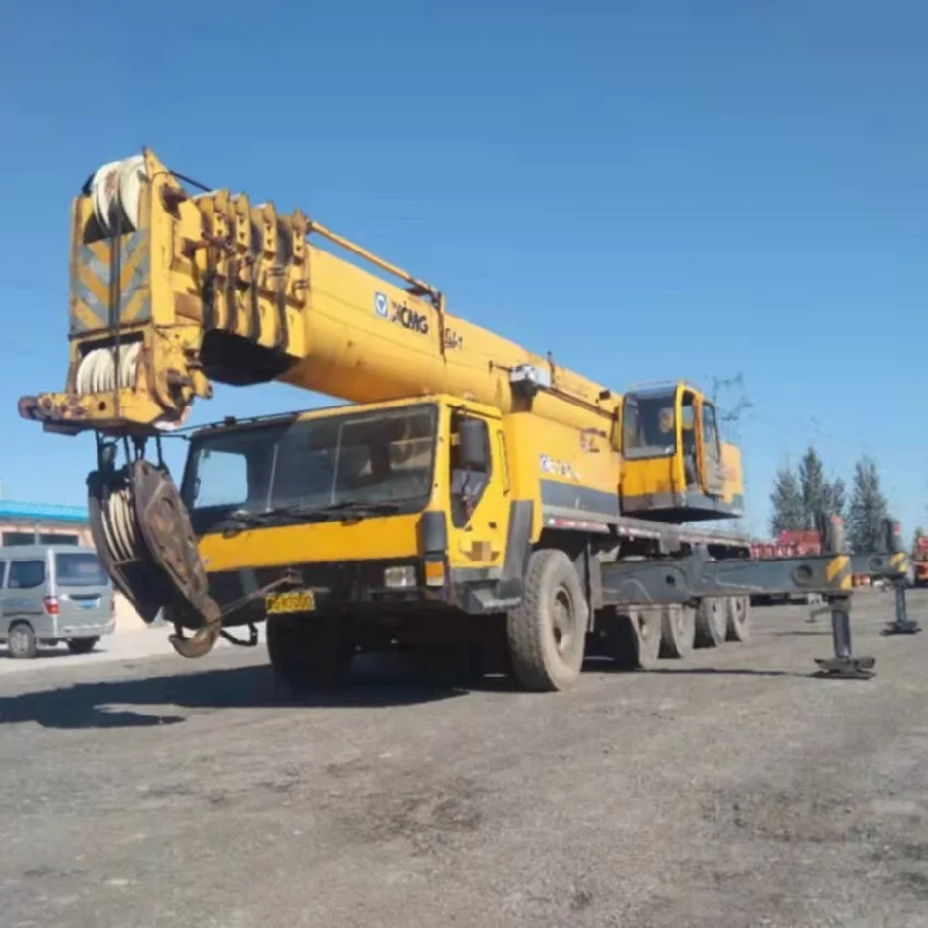 China Made Used XC MG 130Ton 2006 Truck Crane Second Hand Truck Crane