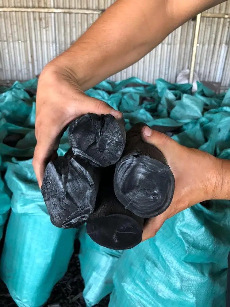 Best price for BBQ Lump Hardwood charcoal from Vietnam Factory
