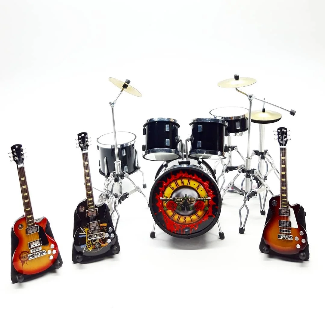 Miniature Guitar Slash & Drum Guns N Roses Model for action figure Toy 1/12 Scale