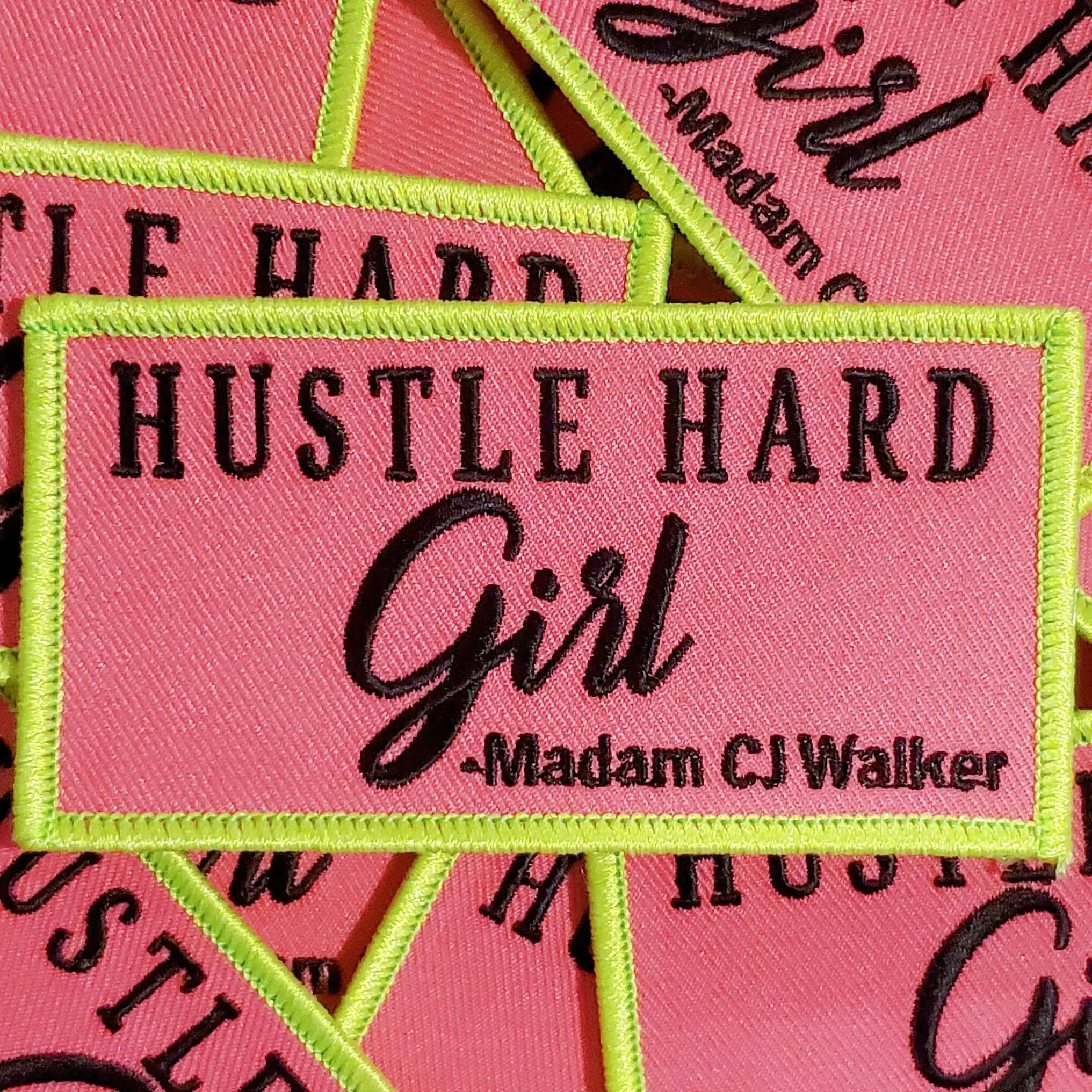 Новое поступление, неоновые цвета, значок с вышивкой с изображением персонажей жесткой девушки шутки мамы Джей Уокера, симпатичная гладкая нашивка с вышивкой, товары для рукоделия, маленькие