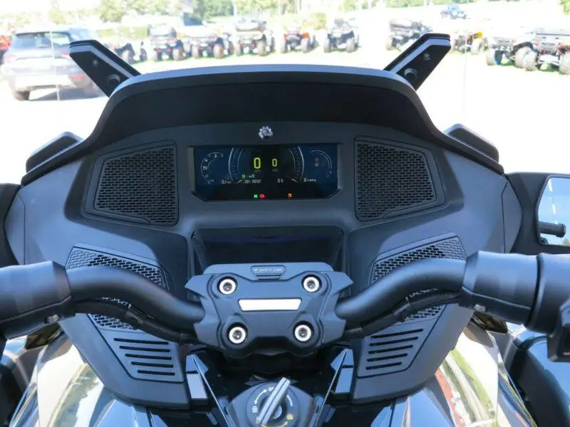 Can Am SPY DER R T LIMITED DARK EDITION
